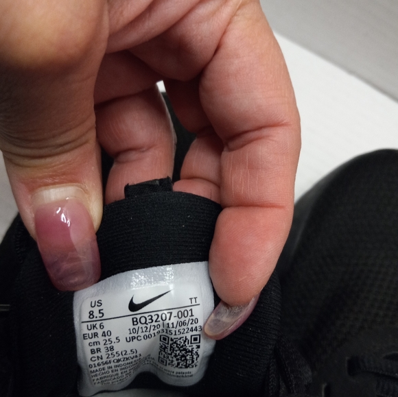 Nike Men's Revolution BQ3204-001 Black 8.5 Running Shoes Sneakers - Picture 6 of 10